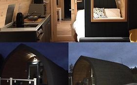 Owls Retreat Glamping Pod With Hot Tub
